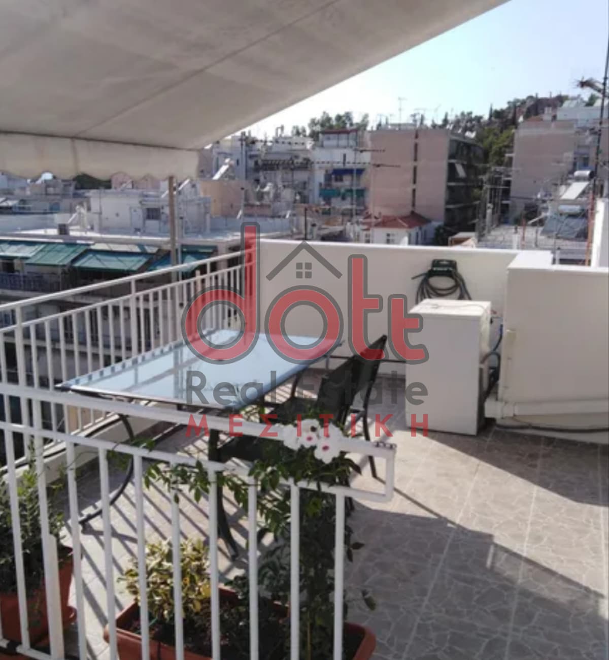 Apartment in Strefi, Exarchia - Neapoli — Photo 1 of 7