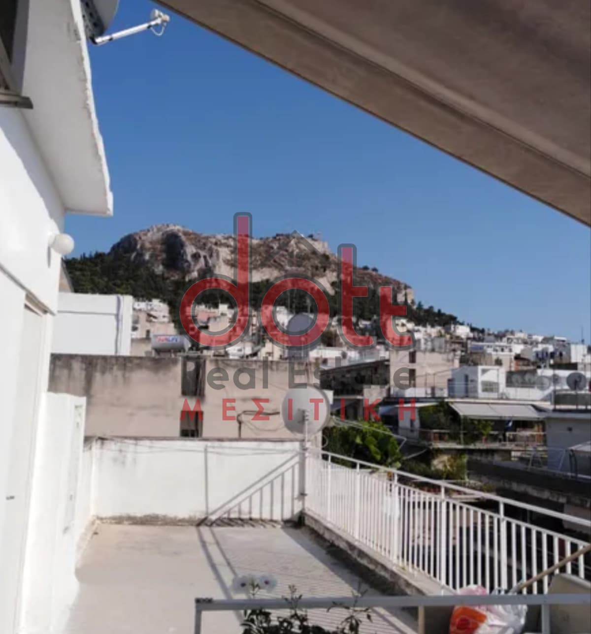 Apartment in Strefi, Exarchia - Neapoli — Photo 3 of 7