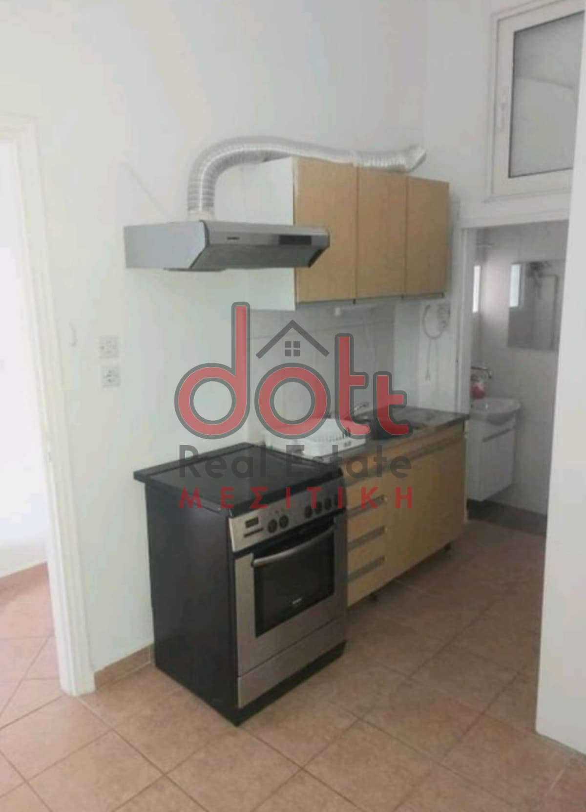 Apartment in Lioumi, Aigaleo — Photo 5 of 10