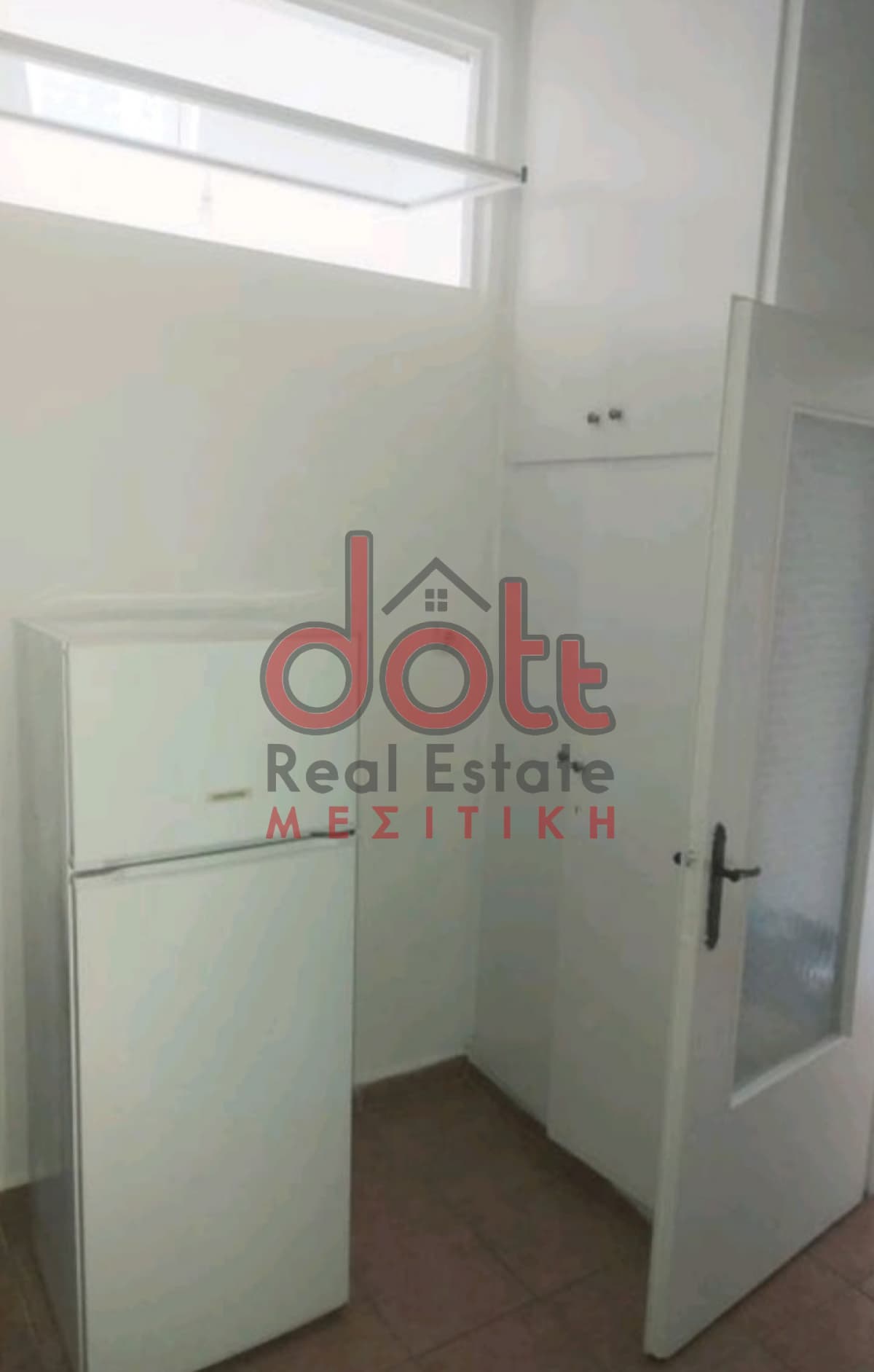 Apartment in Lioumi, Aigaleo — Photo 6 of 10