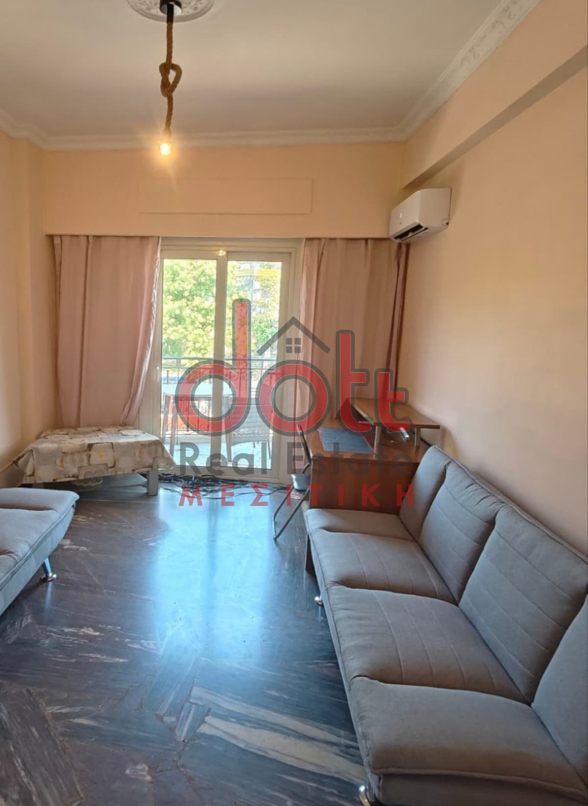 Apartment in Palataki, Chaidari — Photo 1 of 10