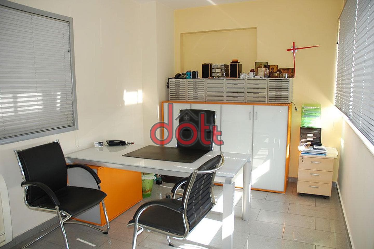 Office in Mykoniatika, Agioi Anargiroi — Photo 1 of 4