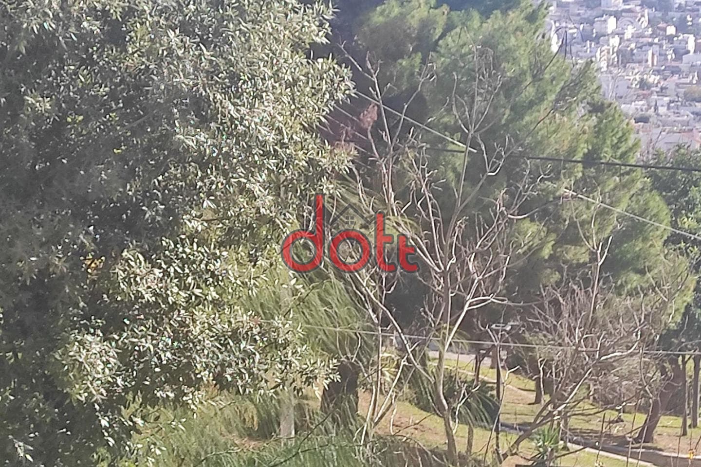 Οικόπεδο στην Λιούμη, Αιγάλεω