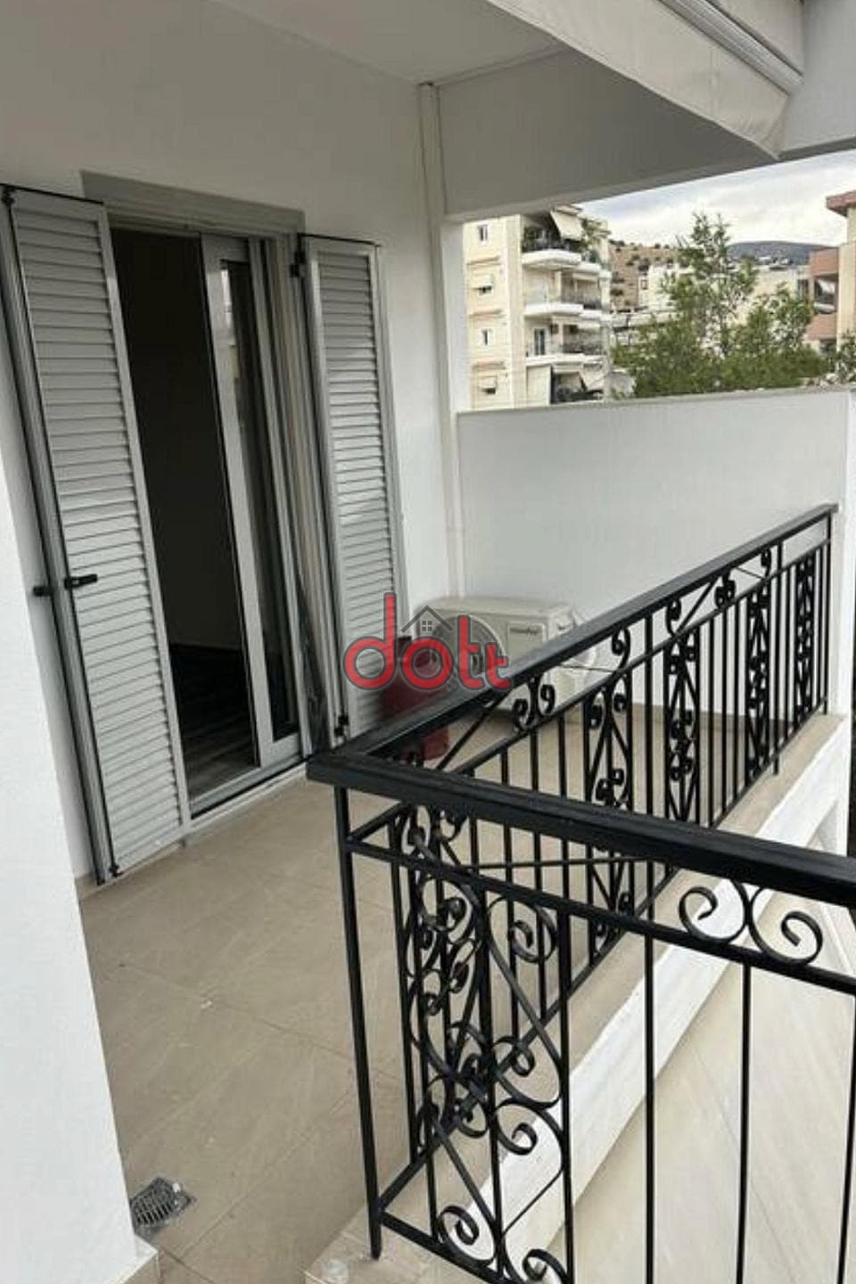Apartment in Varis Koropiou Avenue, Vari - Varkiza — Photo 12 of 13