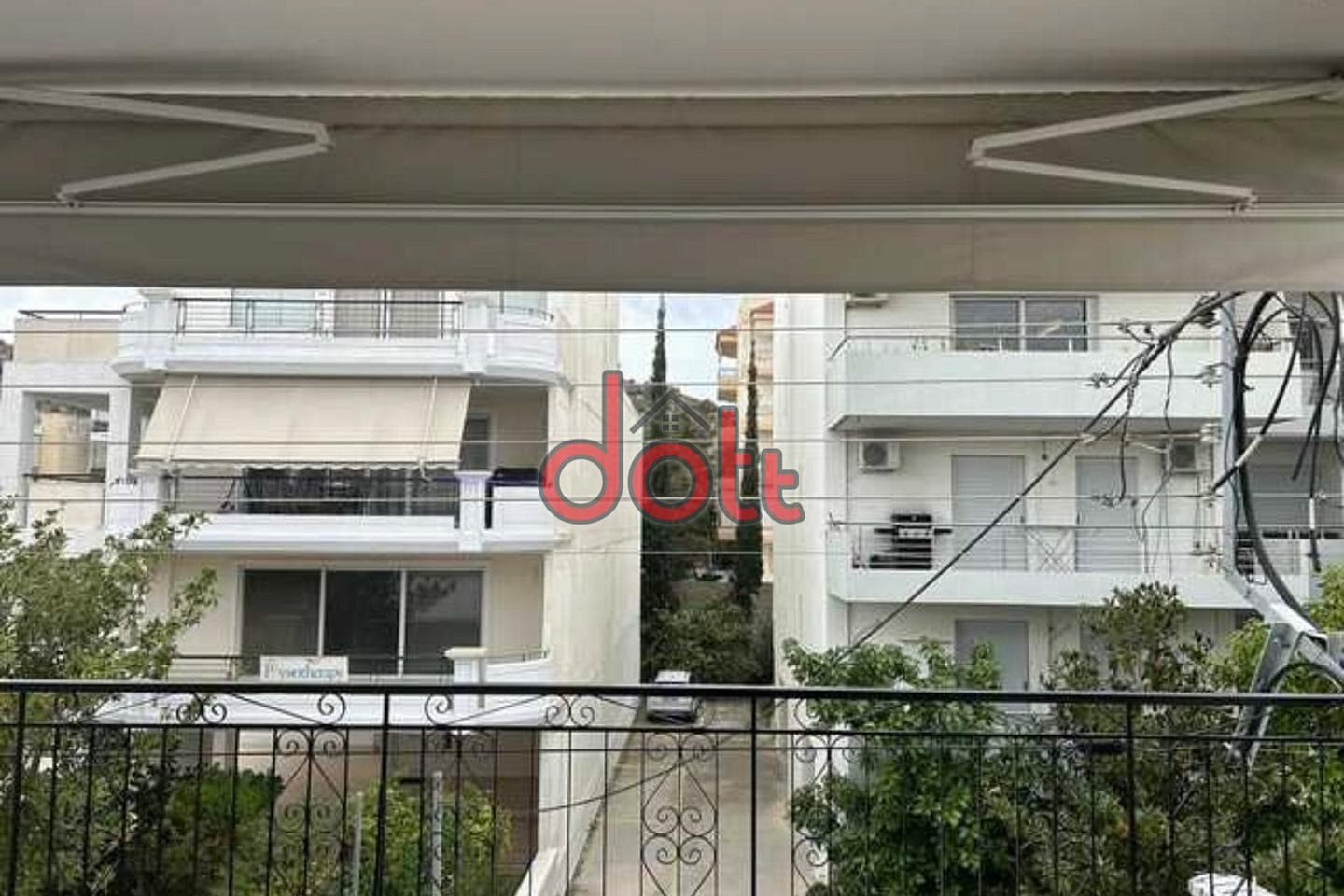 Apartment in Varis Koropiou Avenue, Vari - Varkiza — Photo 11 of 13
