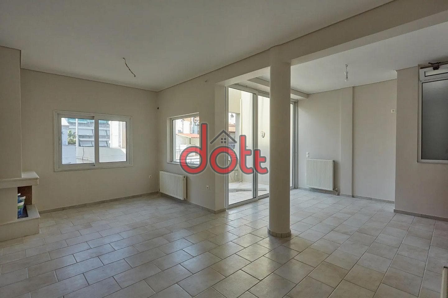 Apartment in Elaionas, Chaidari — Photo 1 of 20