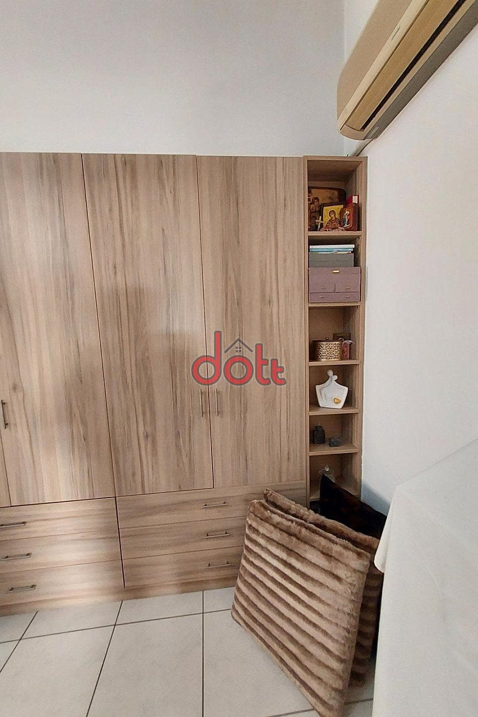 Apartment in Lioumi, Aigaleo — Photo 10 of 23