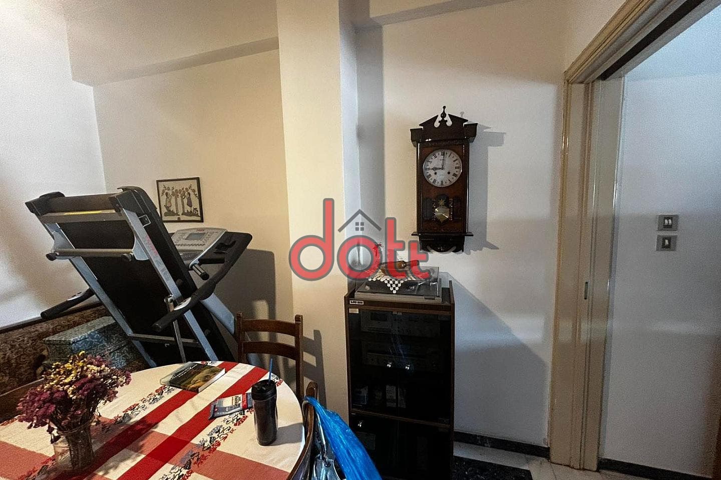 Apartment in TEI Athinon, Aigaleo — Photo 14 of 16