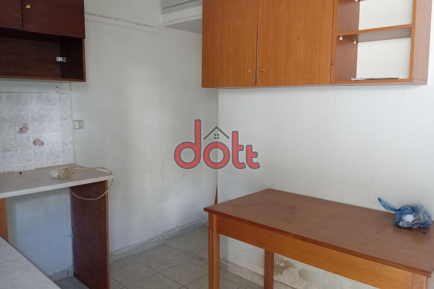 House in Ano Lofos, Peristeri — Photo 2 of 11