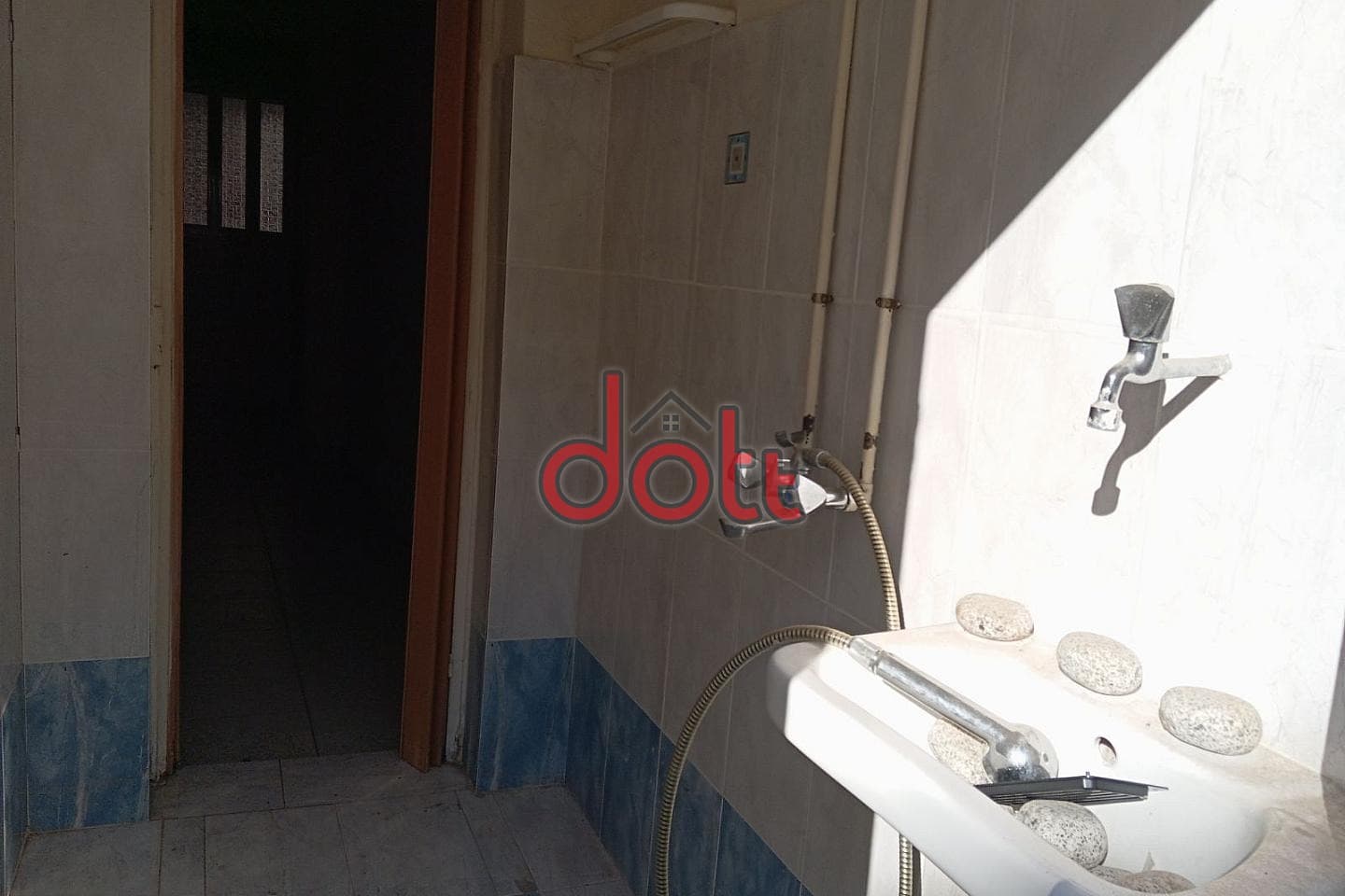 House in Ano Lofos, Peristeri — Photo 8 of 11