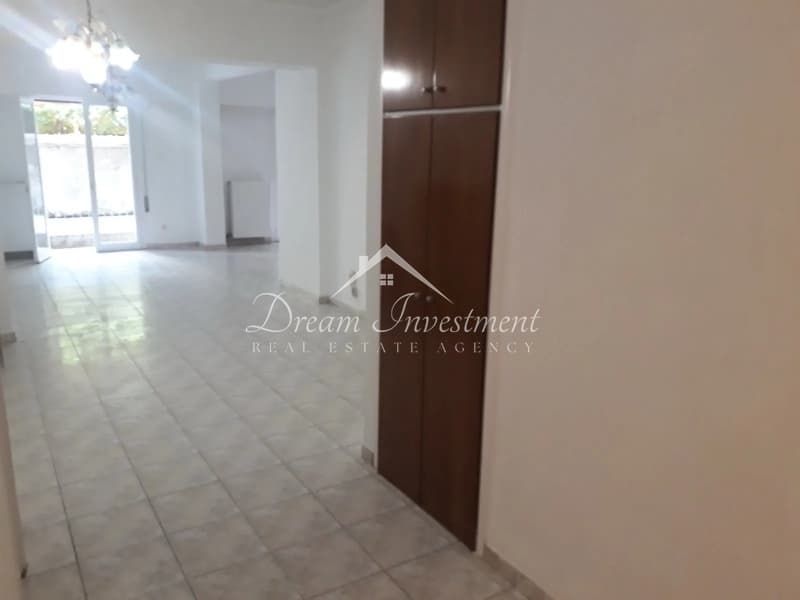 Apartment in Gipeda, Palaio Faliro — Photo 3 of 9