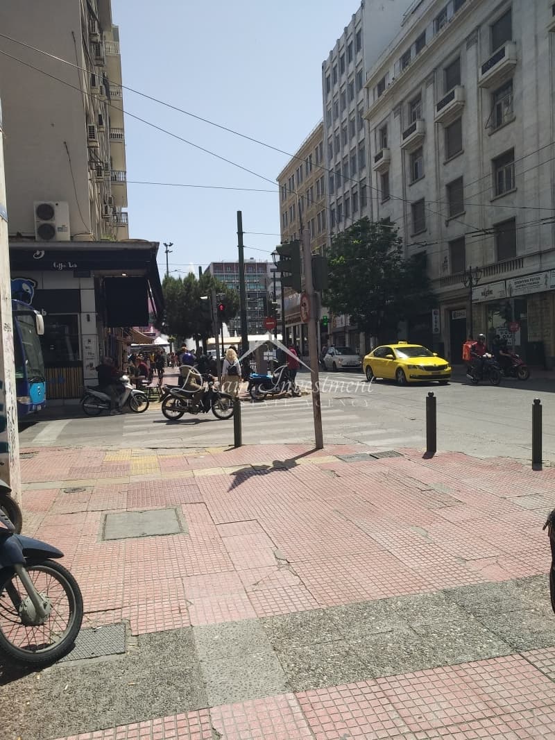Κατάστημα στην Ομόνοια, Κέντρο — Φωτογραφία 1 από 5