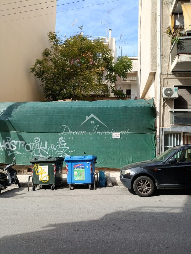 Building Plot in Agios Ioannis, Neos Kosmos