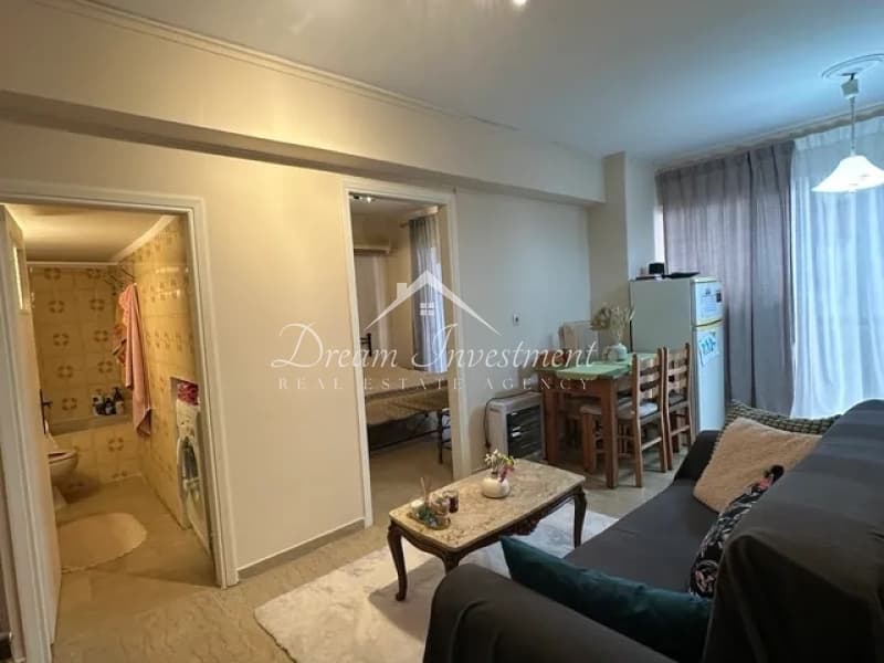 Apartment in Evaggelistria, Piraeus — Photo 4 of 5