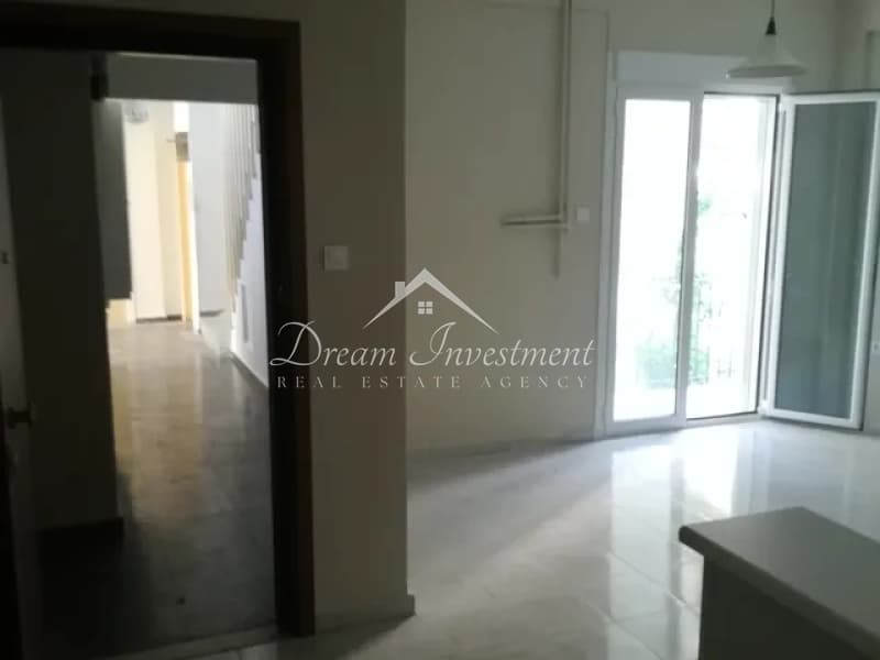 Apartment in Neo Faliro, Piraeus — Photo 2 of 24