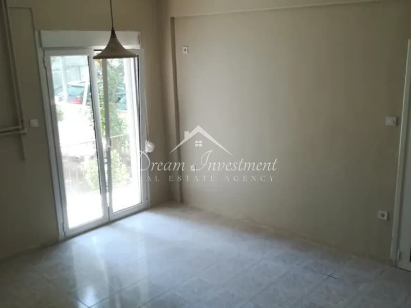 Apartment in Neo Faliro, Piraeus — Photo 3 of 24