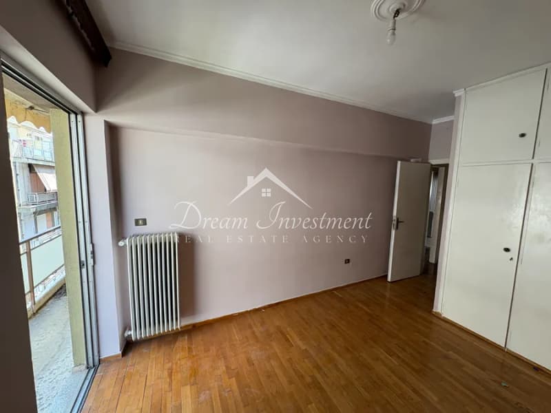 Apartment in Evaggelistria, Piraeus — Photo 3 of 4
