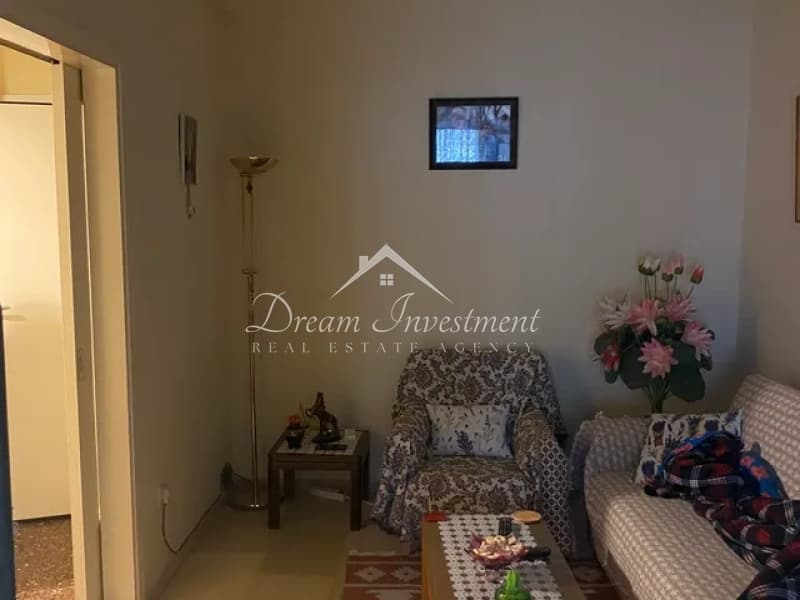 Apartment in Evaggelistria, Piraeus — Photo 1 of 11