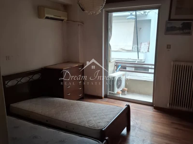 Apartment in Plateia Koliatsou, Patision - Acharnon — Photo 2 of 9
