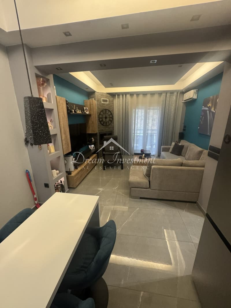 Apartment in Palatiani, Ilion — Photo 2 of 11