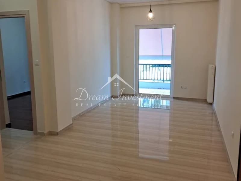 Apartment in Metamorfosi Virona, Vironas — Photo 1 of 14