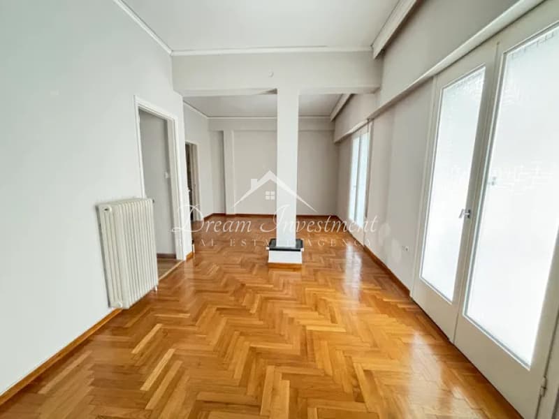Apartment in Charokopou, Kalithea — Photo 1 of 21