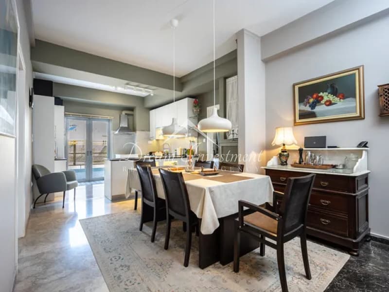 Apartment in Neo Pagkrati, Vironas — Photo 1 of 22