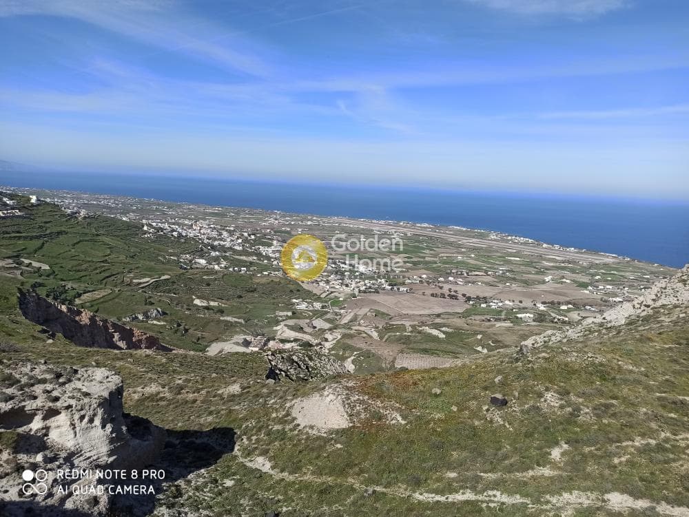 Building Plot in Kamari, Santorini — Photo 8 of 16