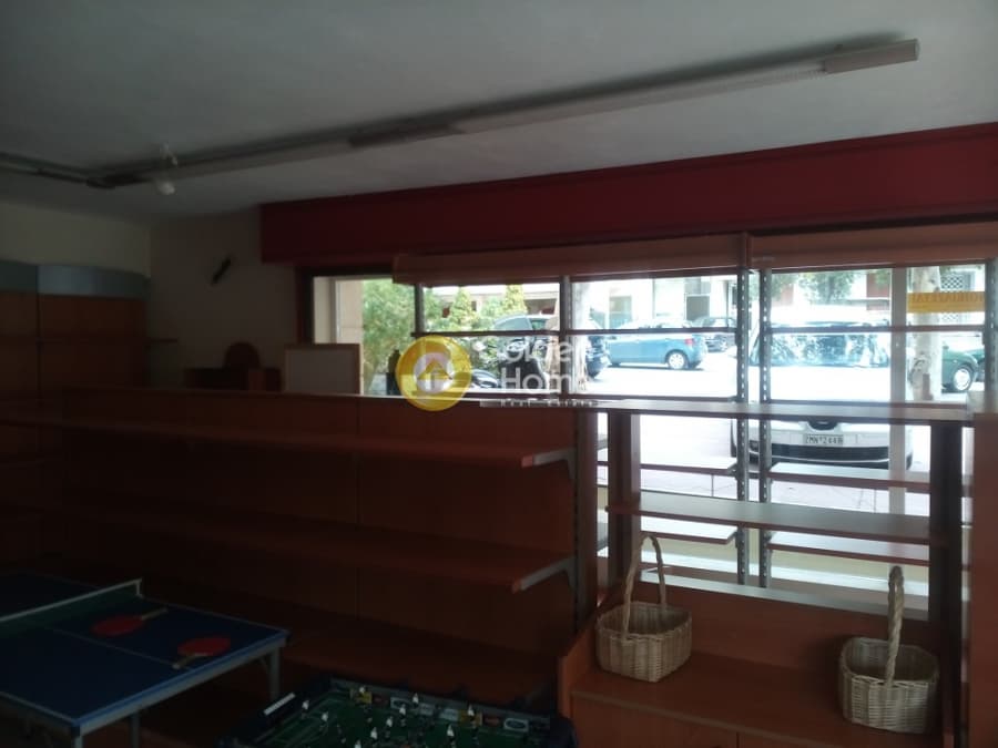 Κατάστημα στην Πλατεία Παπαδιαμάντη, Άνω Πατήσια — Φωτογραφία 3 από 6
