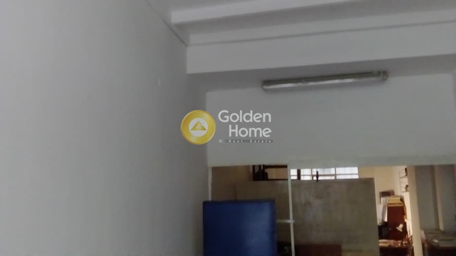 Retail Store in Ravenia, Attiki — Photo 2 of 3