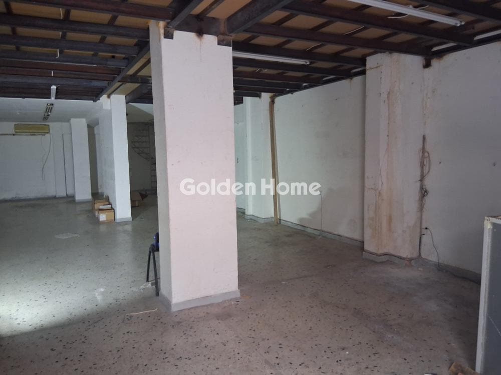 Retail Store in Pigada, Piraeus — Photo 12 of 18