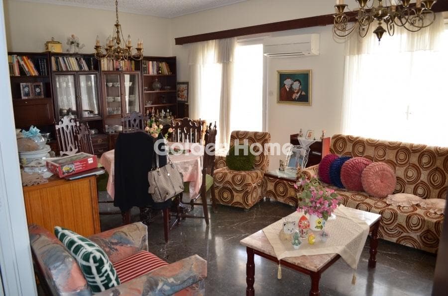 Διαμέρισμα στην Αγία Παρασκευή, Νέα Σμύρνη — Φωτογραφία 2 από 13
