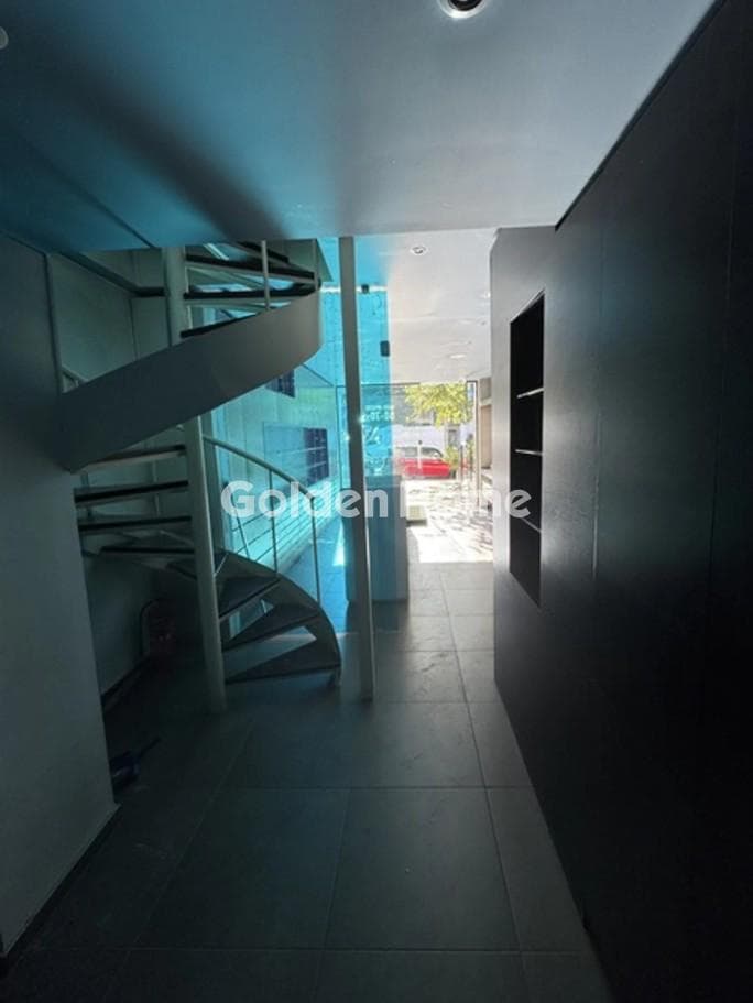 Retail Store in Politechnioupoli, Zografou — Photo 4 of 6