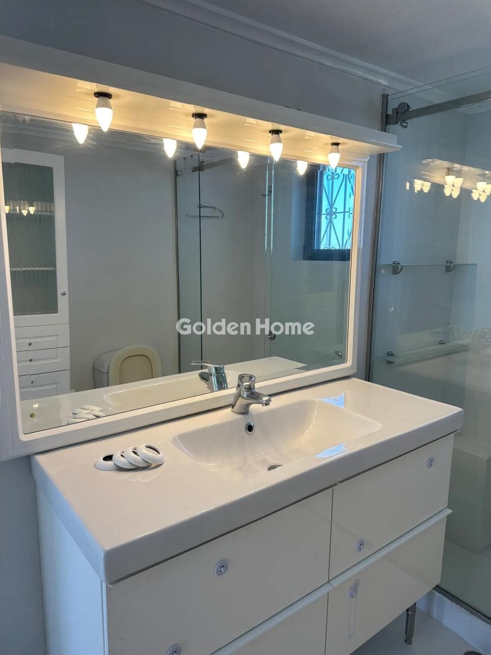 Apartment in Pigadakia, Vouliagmeni — Photo 9 of 11