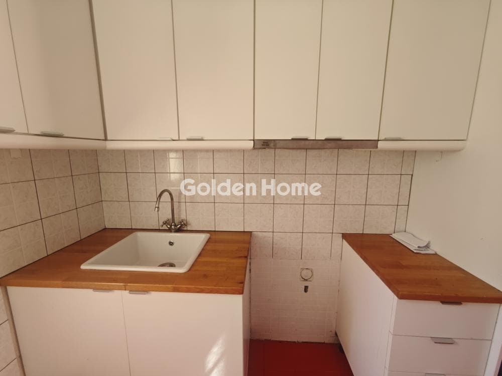 Apartment in Politechnioupoli, Zografou — Photo 9 of 27