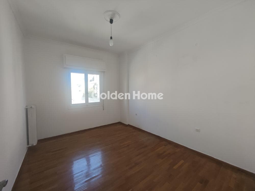Apartment in Politechnioupoli, Zografou — Photo 16 of 27