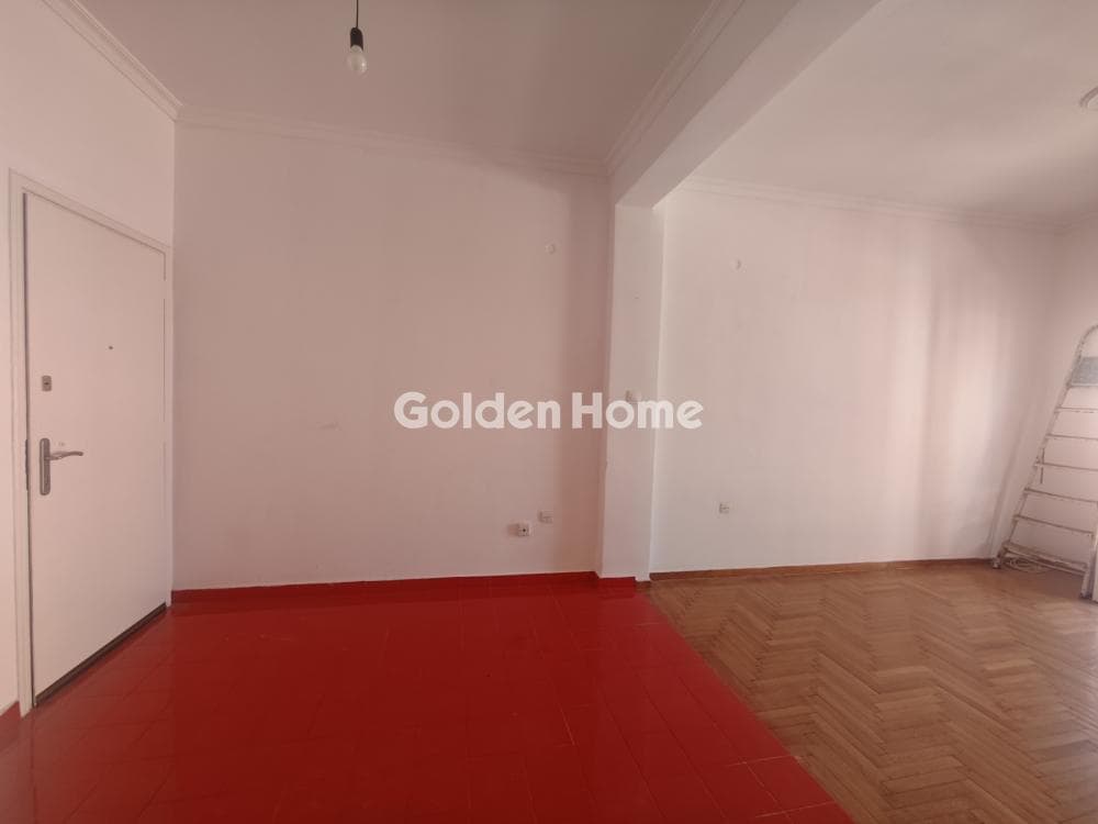 Apartment in Politechnioupoli, Zografou — Photo 6 of 27