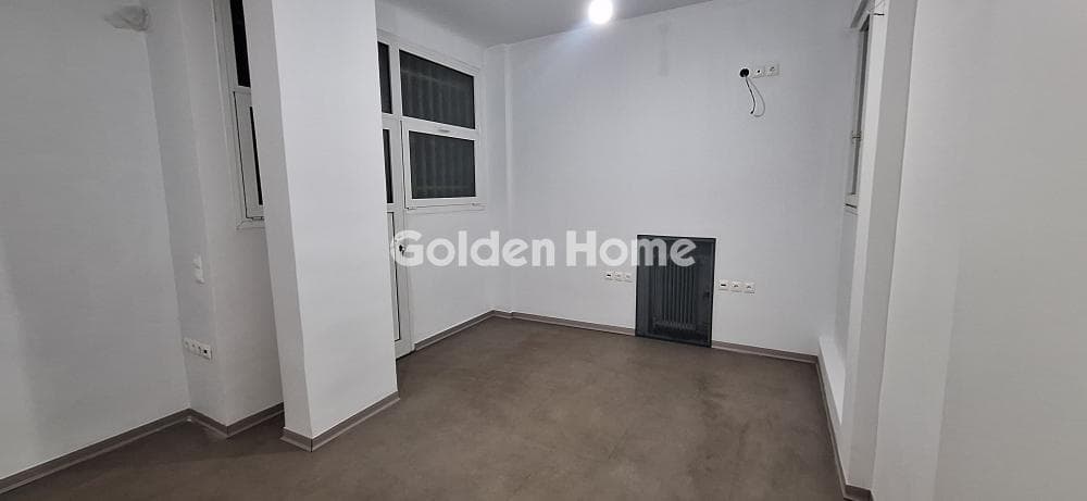 Office in Soutsou, Ilisia — Photo 17 of 36