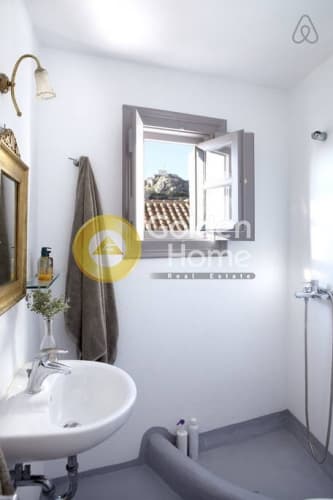 House in Vlichos, Hydra — Photo 17 of 28