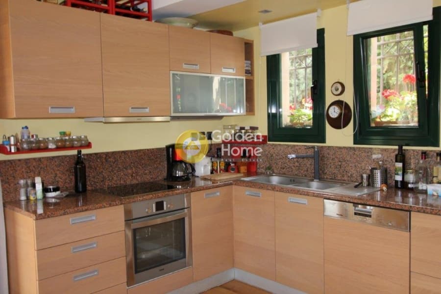 House in Kamariza, Lavrio — Photo 14 of 18