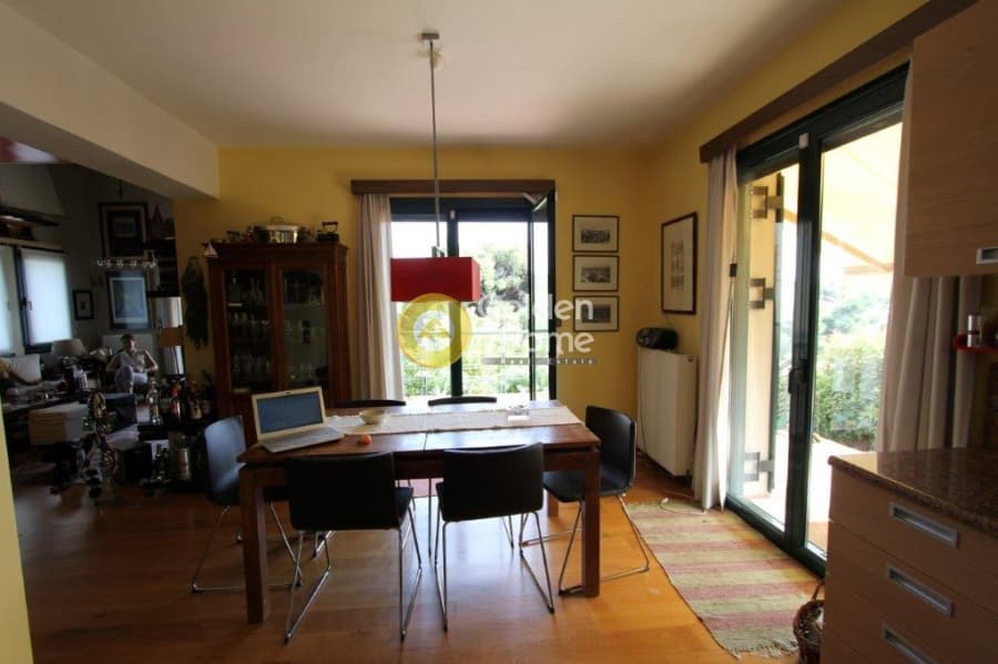 House in Kamariza, Lavrio — Photo 15 of 18
