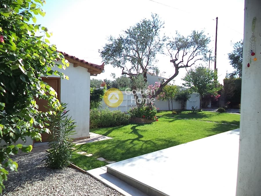 House in Center, Diakopto — Photo 6 of 23