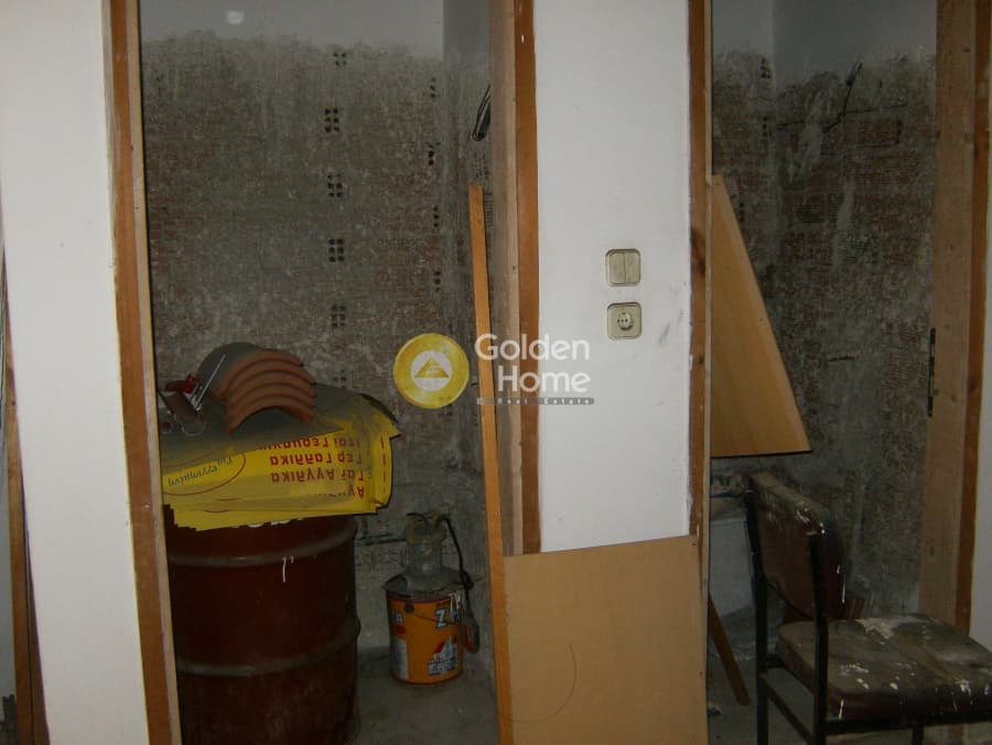 Retail Store in Gavros, Moschato
