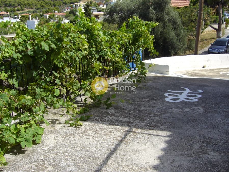 House in Kamariza, Lavrio — Photo 5 of 15