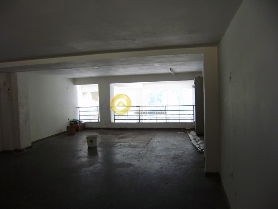 Retail Store in Alsos, Nea Smyrni — Photo 15 of 16