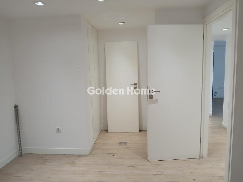Retail Store in akadimia Platonos, Kolonos - Kolokinthous — Photo 9 of 18