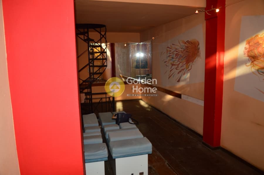 Retail Store in Center, Tavros — Photo 1 of 10
