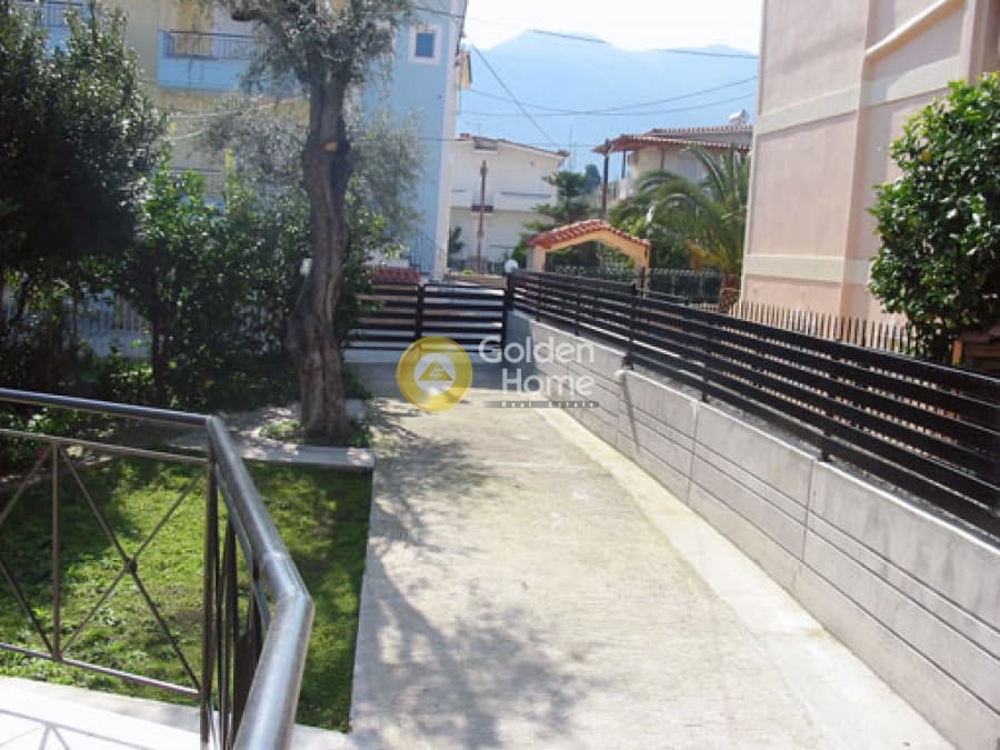 House in Center, Diakopto — Photo 16 of 20