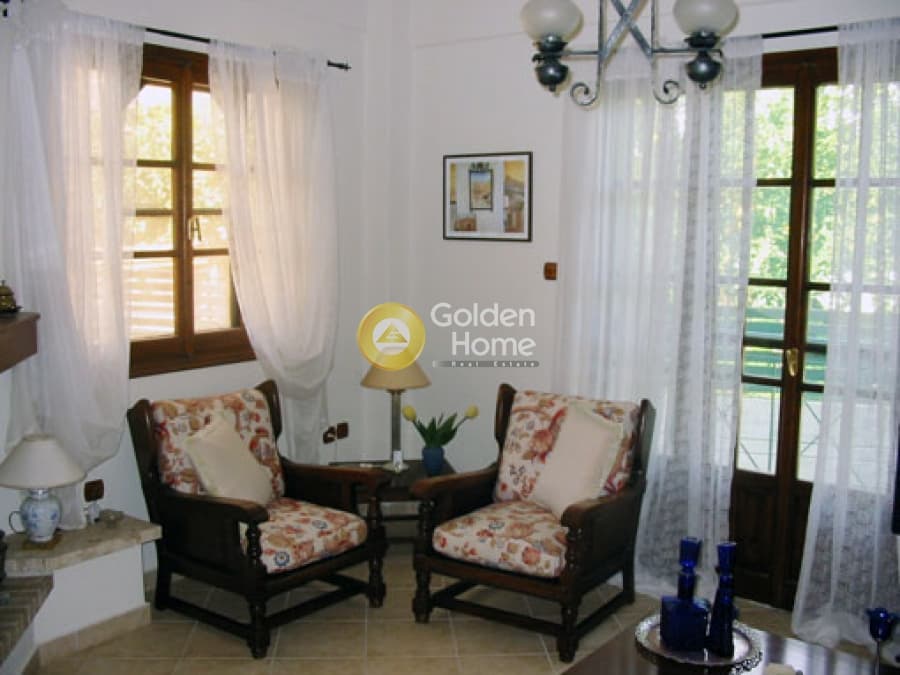 House in Center, Diakopto — Photo 6 of 20