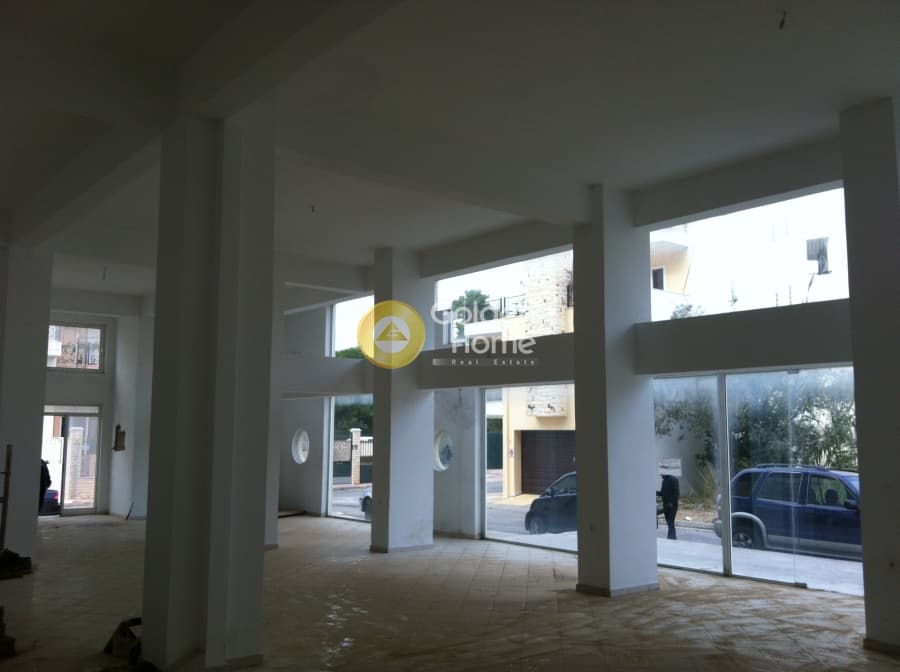 Retail Store in Pirgouthi, Acharnes — Photo 4 of 26